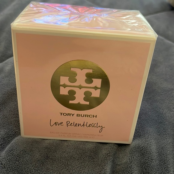 Tory Burch Other - Eau de parfum spray love relentlessly